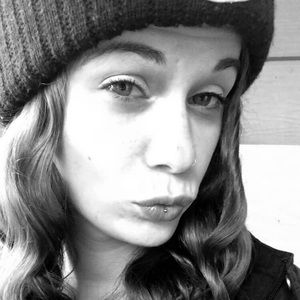 Meet your Posher, Reenie